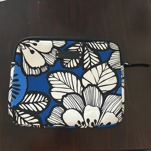 Vera Bradley Tablet/iPad Sleeve